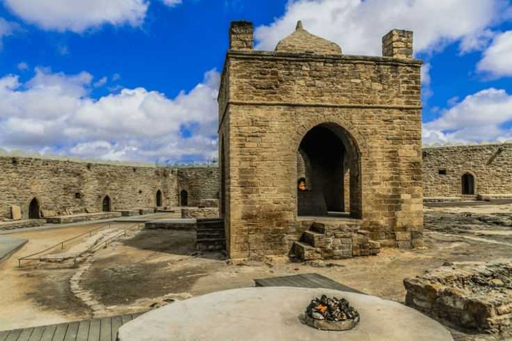 Место в копилку: не испорченная туризмом и туристами деревня в азербайджане
