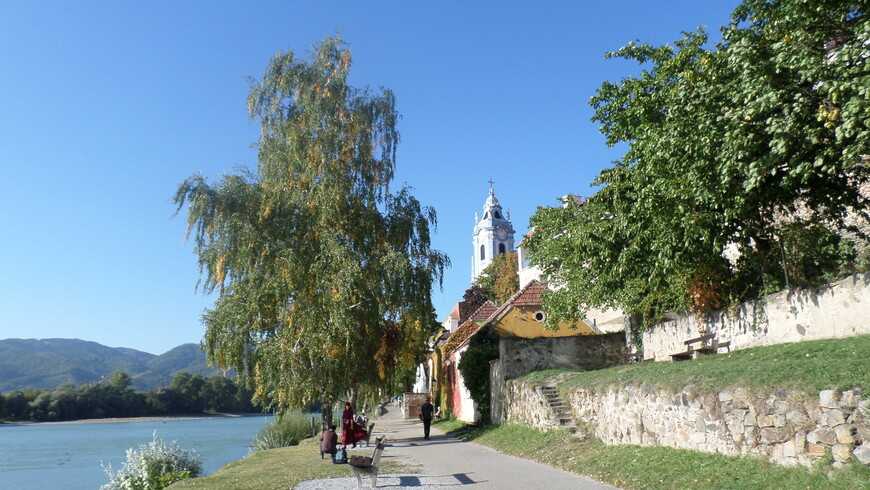 Прекрасная дунайская долина вахау и монастырский город мельк в нижней австрии — rovdyr dreams