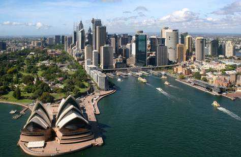 Фото города Сидней в Австралии Большая галерея качественных и красивых фотографий Сиднея, на которых представлены достопримечательности города, его виды, улицы, дома, парки и музеи