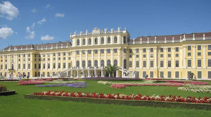 Дворец шенбрунн в вене. австрия | достопримечательности мира