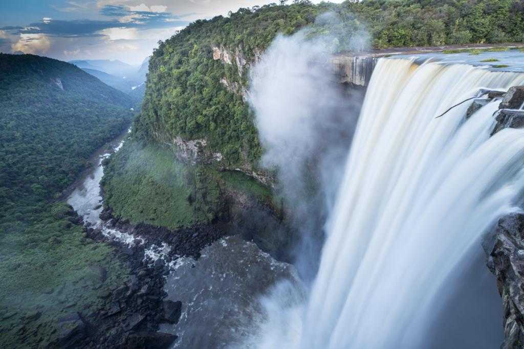 Достопримечательности. самые красивые водопады мира
самые красивые водопады мира