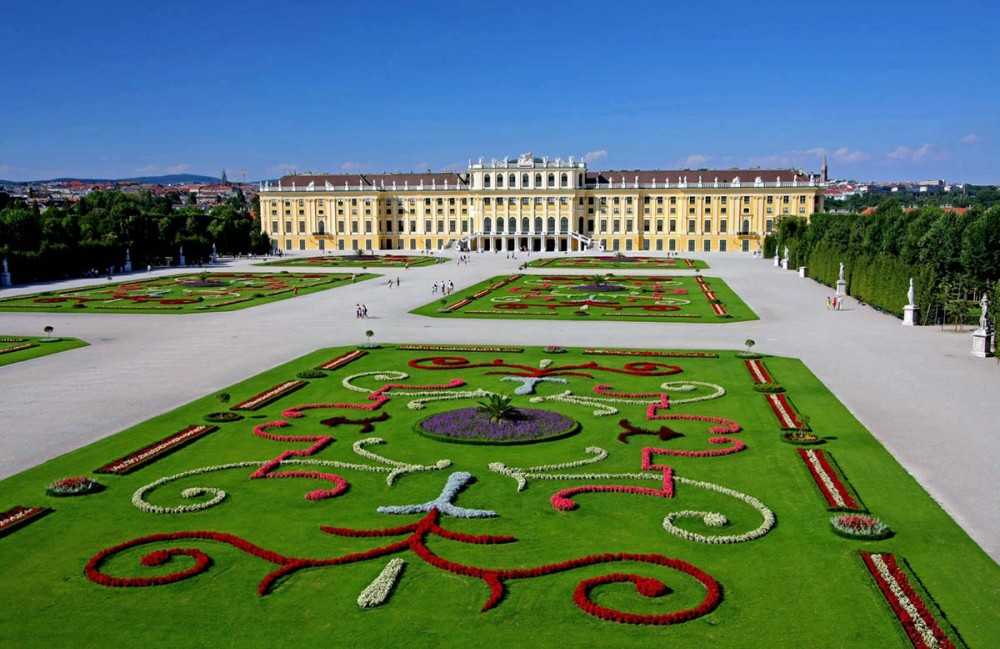 Венская ратуша - центр общественной жизни австрийской столицы