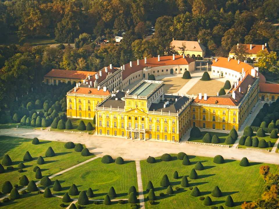 Дворец-замок эстерхази (айзенштадт)