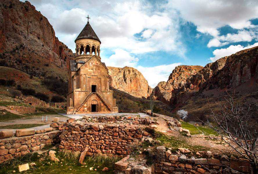 Крепости и монастыри армении - легенды армении - armgeo