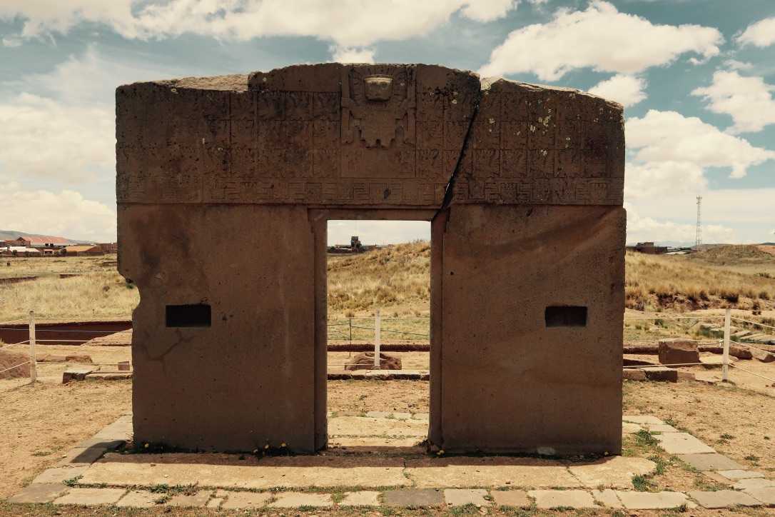 Археологи нашли «врата ада» в турции. и раскрыли главный секрет священного места древнего мира