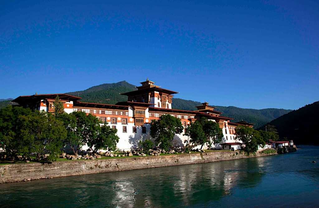 Достопримечательности Бутана с описанием, качественными фото и видео. В нашем списке есть все главные достопримечательности Бутана с возможностью просмотра на карте.