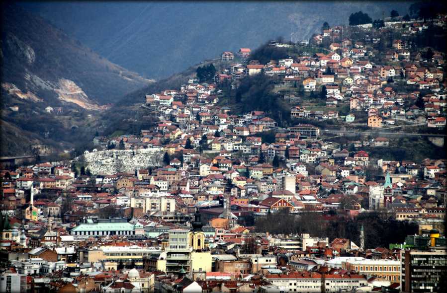 Подборка видео про Сараево от популярных программ и блогеров, которые помогут Вам узнать о городе Сараево и Боснии и Герцеговины много нового и интересного