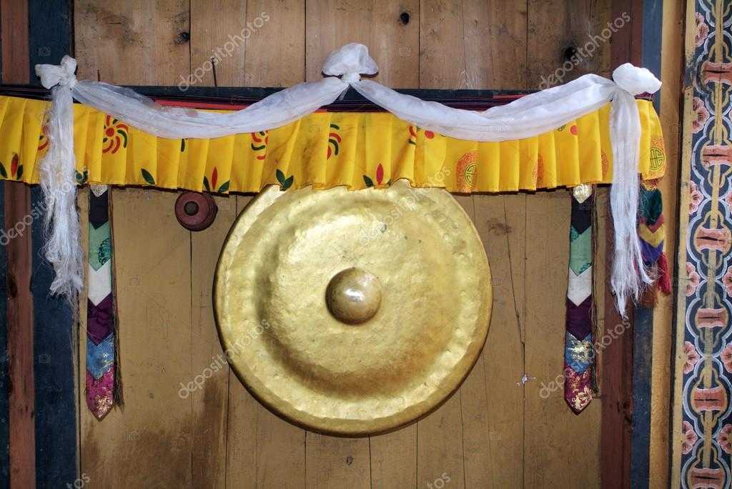 Тронгса дзонг -  trongsa dzong