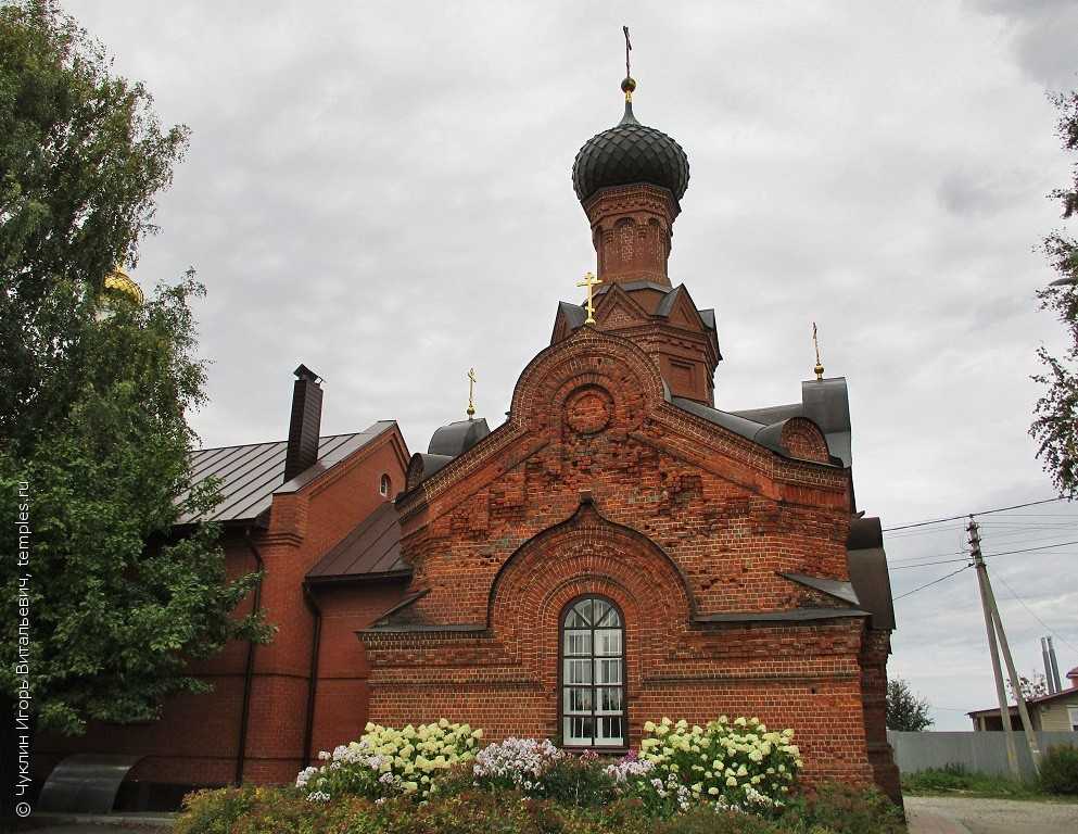 Ивановские каменные церкви