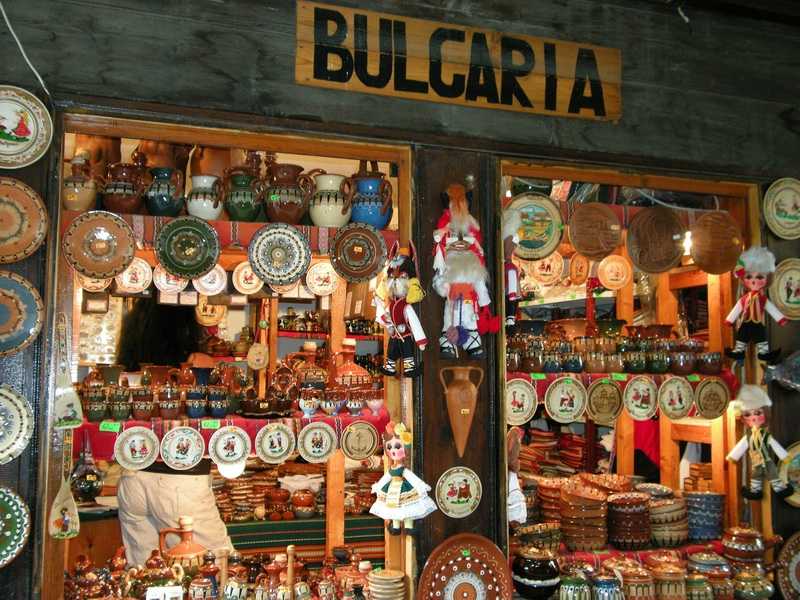 Что привезти из болгарии в подарок - 25 лучших сувениров