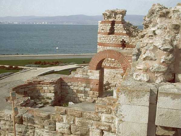 Руины крепости на мысу св. атанаса описание и фото - болгария: бяла