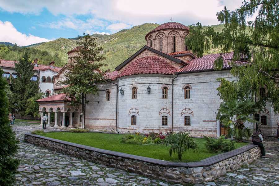 Монастыри в болгарии - фото, описание монастырей в болгарии
