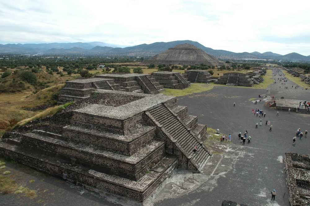 Теотиуакан – древний город мексики.