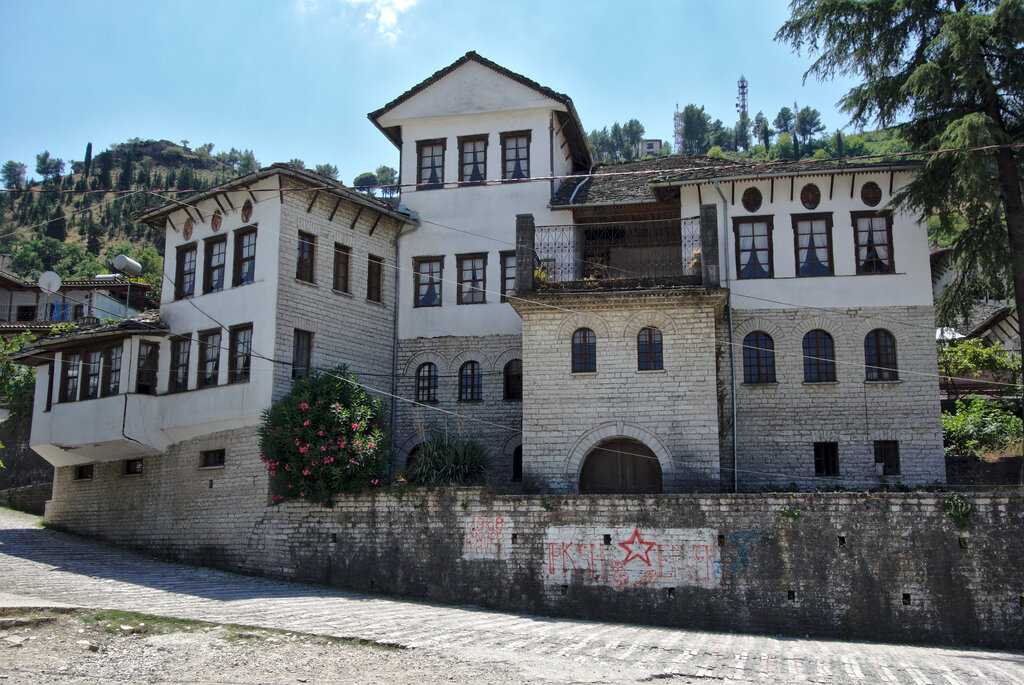 Гирокастра (албания) - всё о городе, достопримечательности и фото гирокастры