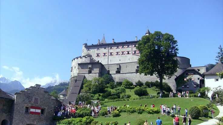 Замок хоэнверфен - hohenwerfen castle - abcdef.wiki