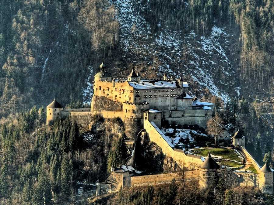 Замок гохостервитц австрия