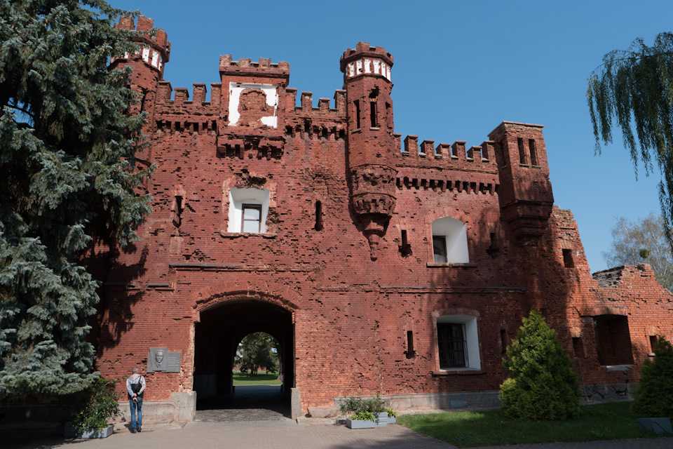 Брестская крепость это - история, расположение, как добраться