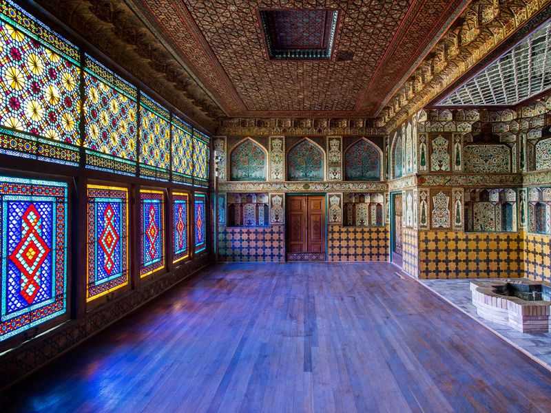 Дворец шекинских ханов -  palace of shaki khans