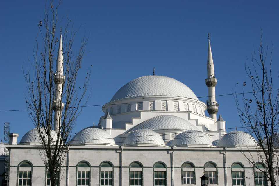 Джума-мечеть в дербенте — фото, время намаза, история, официальный сайт, адрес, как добраться