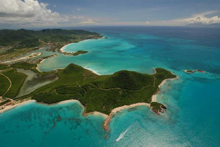 Сердце малых антильских островов. антигуа и барбуда