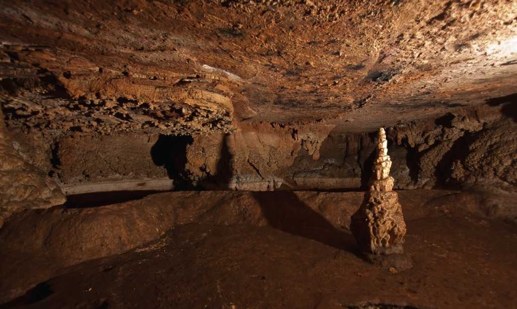 Пещера медео (бадьинская): описание, как добраться, фото