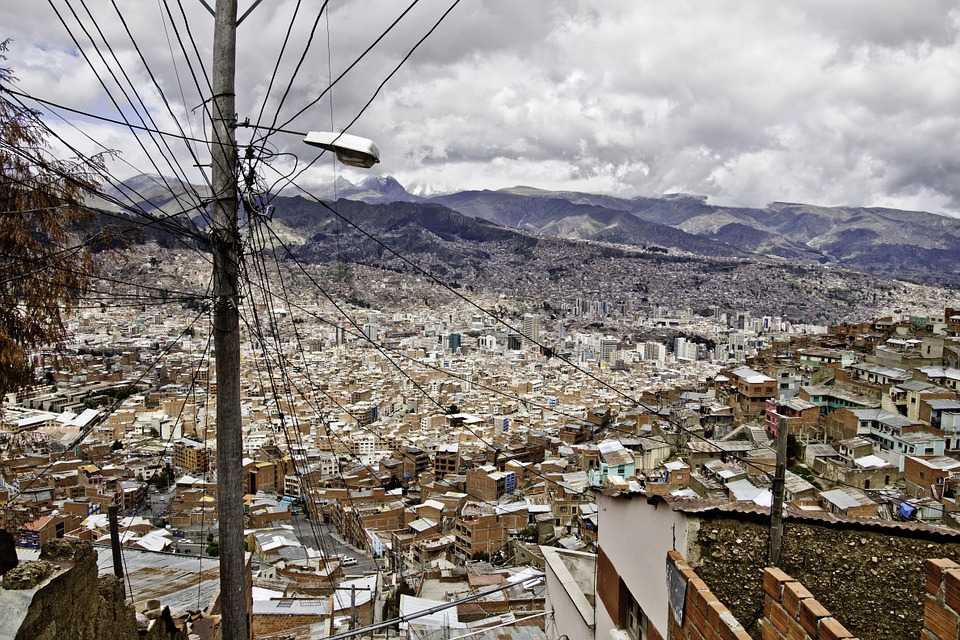 Подборка видео про Ла-Пас от популярных программ и блогеров, которые помогут Вам узнать о городе Ла-Пас и Боливии много нового и интересного