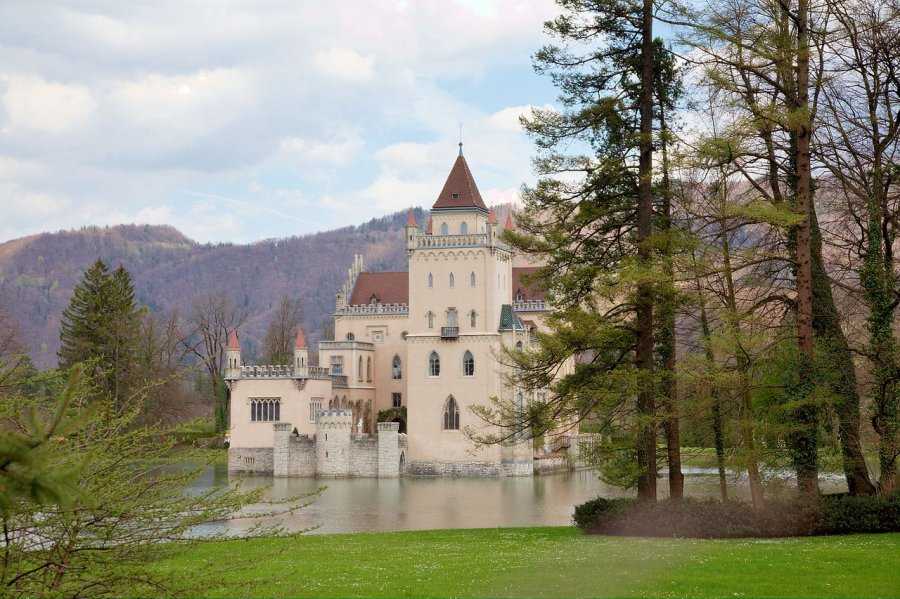 Замки в нижней австрии
