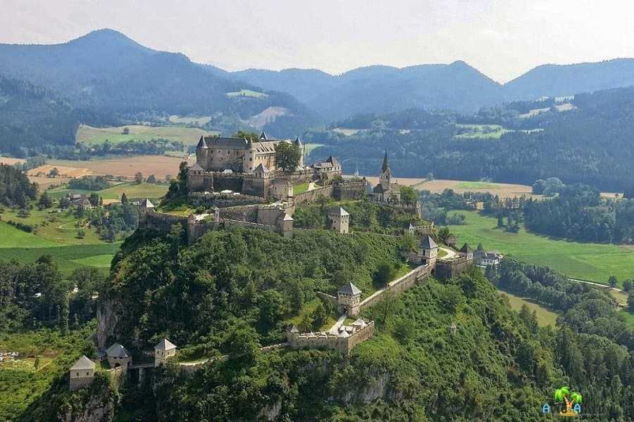 Замки австрии