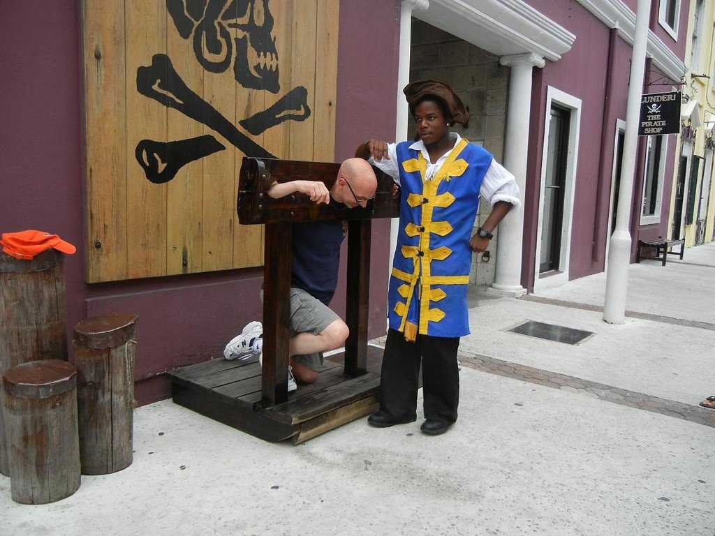 "музей пиратов и контрабандистов" в техасе