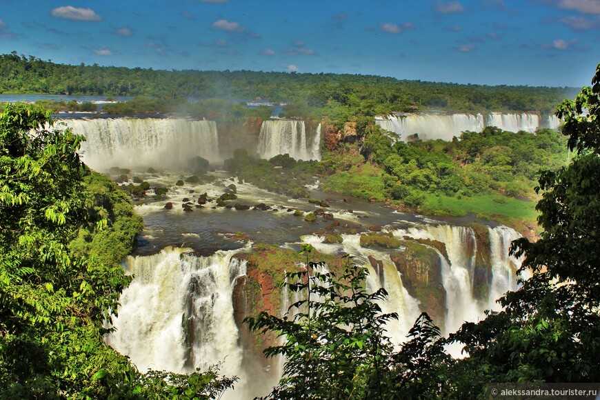 Водопады игуасу - самый мощный комплекс водопадов в мире