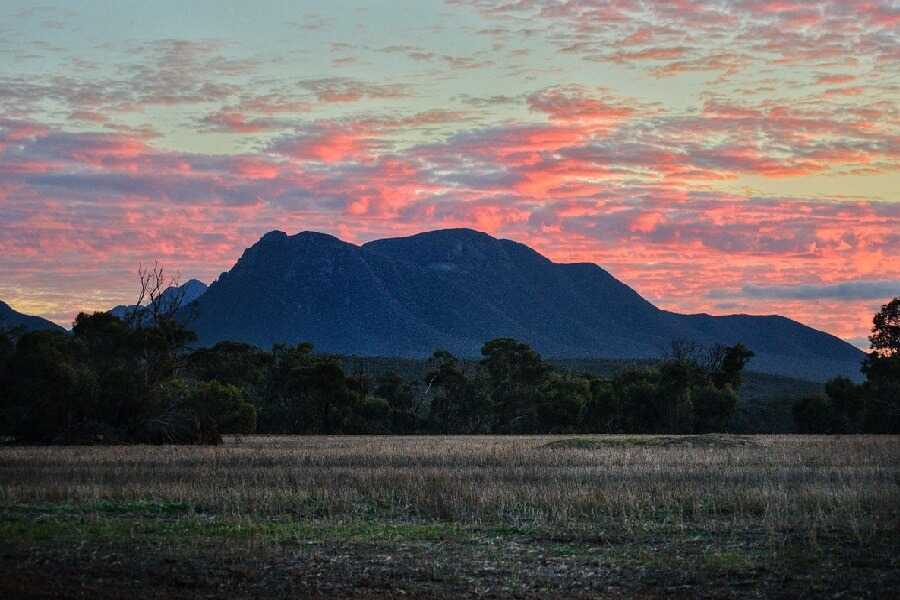 Фото Горы Крейдл в Австралии Большая галерея качественных и красивых фотографий Горы Крейдл, которые Вы можете смотреть на нашем сайте