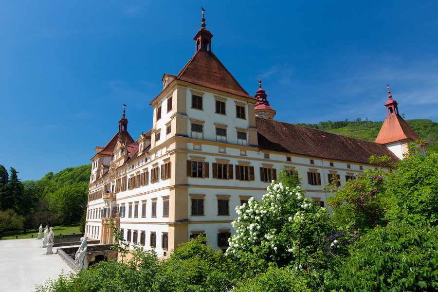 Дворец эггенберг, грац (австрия): история, фото, как добраться, адрес
на карте и время работы в 2021 - 2022