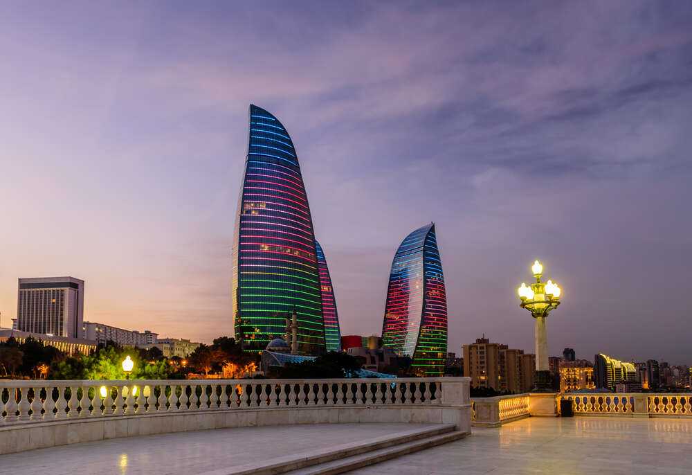 Башня азербайджана - azerbaijan tower