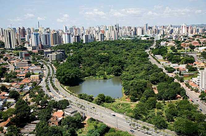 Фото города Гояния в Бразилии. Большая галерея качественных и красивых фотографий Гоянии, на которых представлены достопримечательности города, его виды, улицы, дома, парки и музеи.