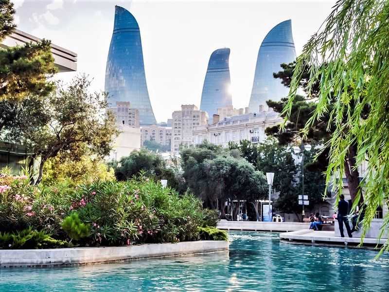 Дворцы Баку: Дворец Ширваншахов