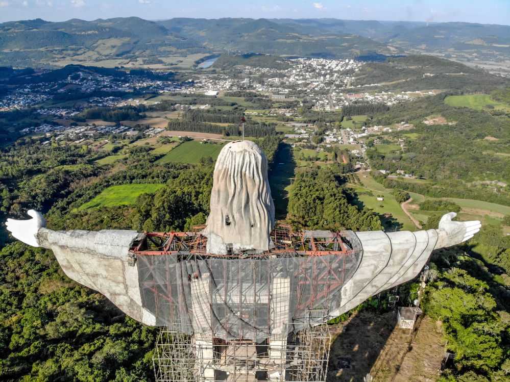 Статуя христа искупителя в рио-де-жанейро – самое высокое изваяние христа