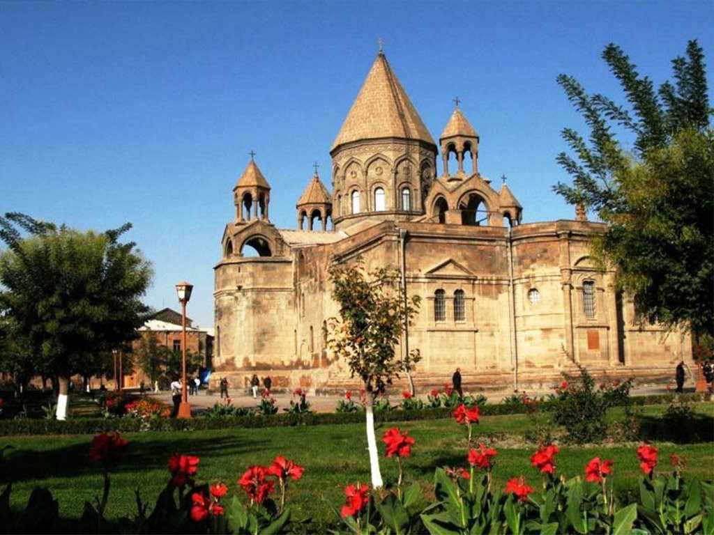 Эчмиадзинский монастырь (etchmiadzin cathedral) описание и фото - армения: вагаршапат