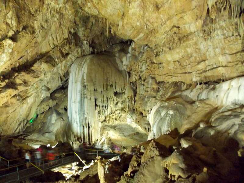 Новоафонская пещера. абхазия