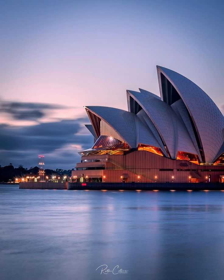 Сиднейский оперный театр, его описание, расположение и история