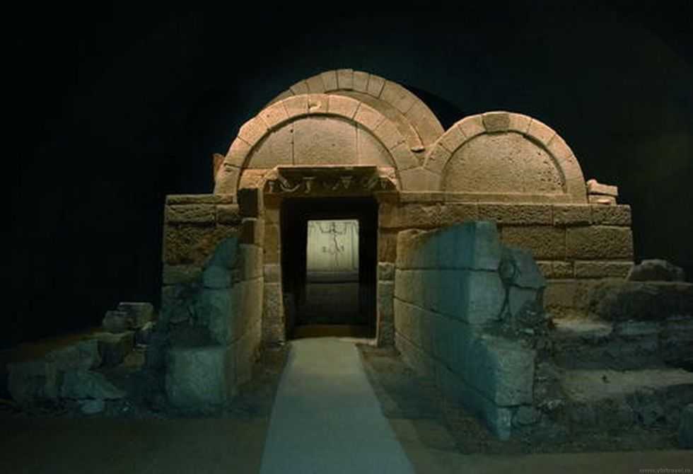 Фракийская гробница свештари - thracian tomb of sveshtari