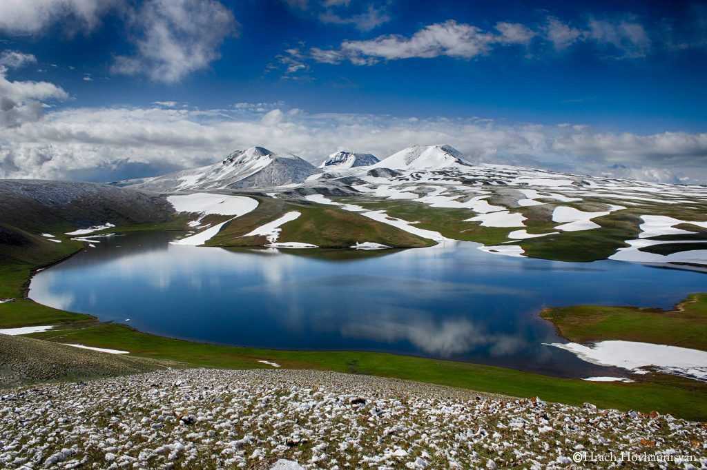 Озеро севан, армения 2021: как добраться, что посмотреть, где жить