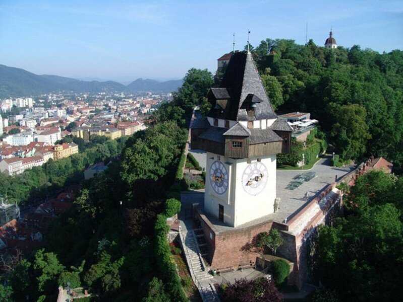 Крепость шлоссберг, грац (австрия): история, фото, как добраться, адрес
на карте и время работы в 2021 - 2022