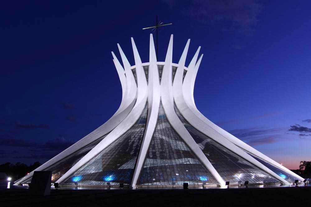 Самые большие католические соборы мира (фото-рейтинг)