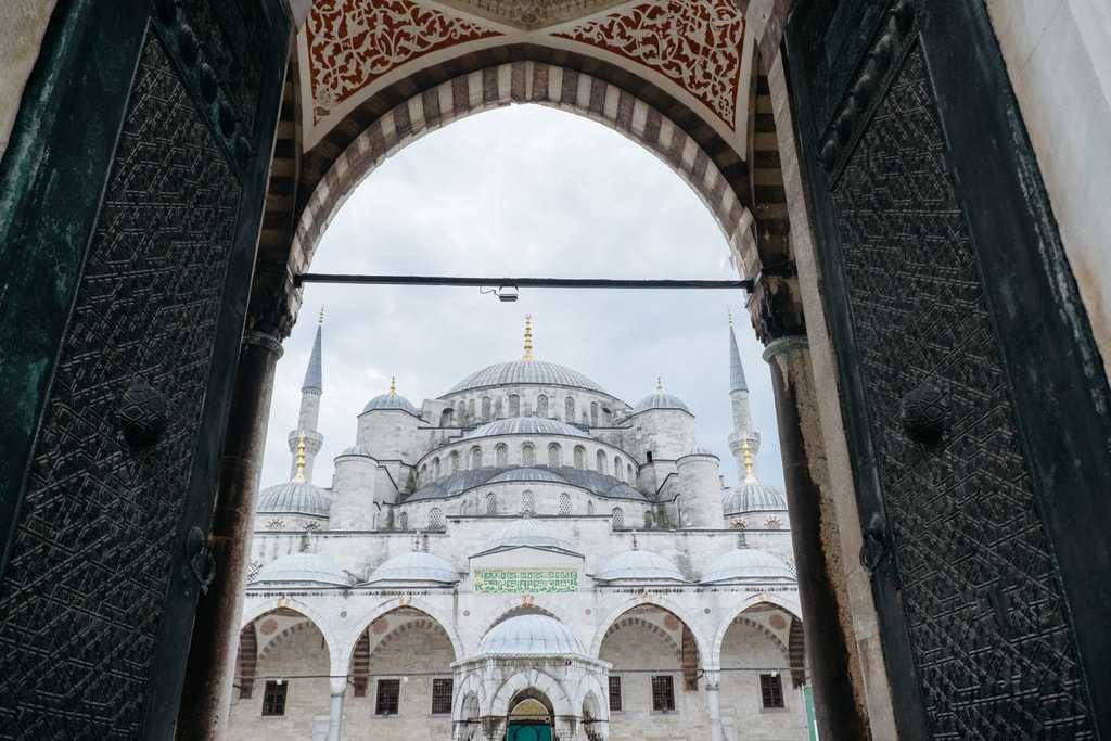Голубая мечеть (мазари-шариф)