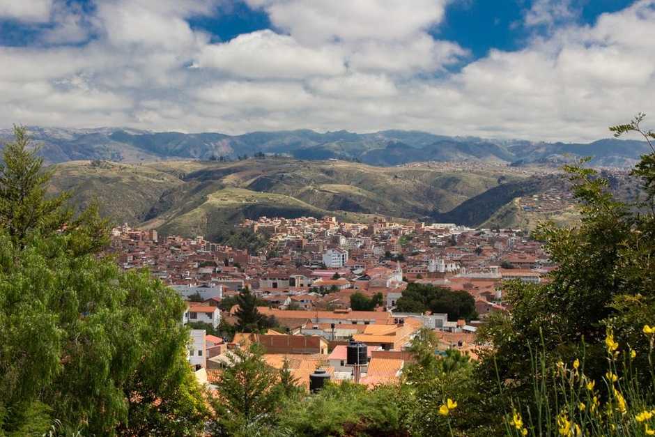 Ла-пас и сукре — столицы боливии