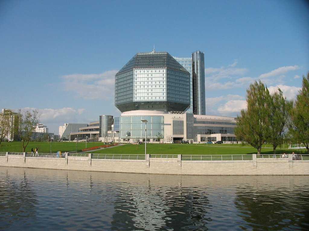 Беларусь, национальная библиотека: история, описание, особенности, как добраться