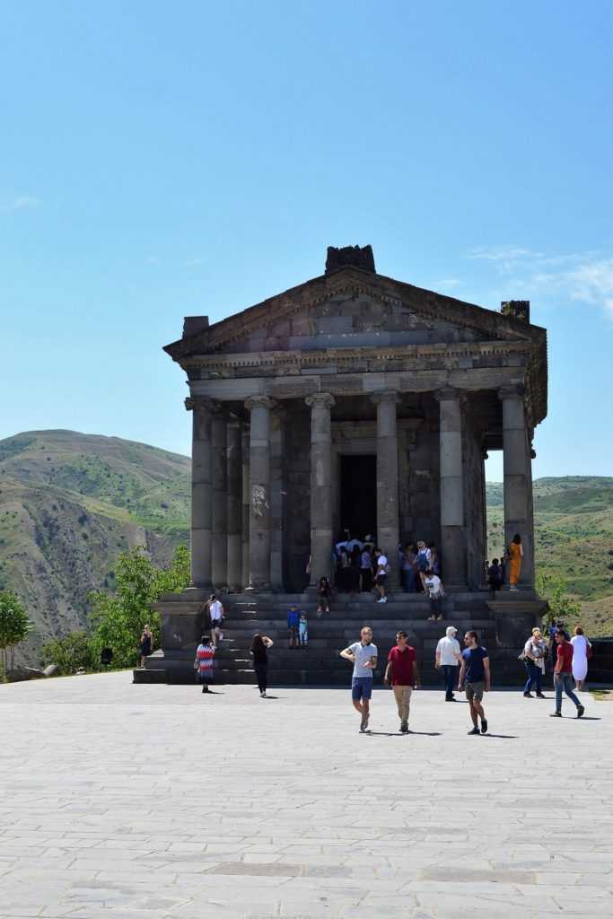 Старые церкви в армении