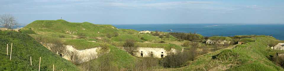 Руины крепости на мысу св. атанаса