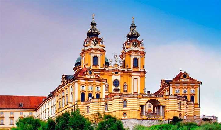 Что посмотреть  в австрии: дворцы, замки, монастыри, самые живописные места