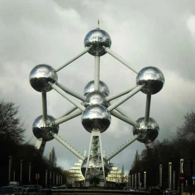 Атомиум в брюсселе. от символа будущего к иконе бельгии